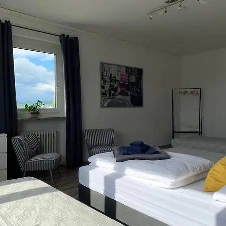 Lägenhet Ferien- Und Monteurwohnung - An Der Hochbrucke *