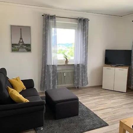 Ferien- Und Monteurwohnung - An Der Hochbrucke * Bayreuth